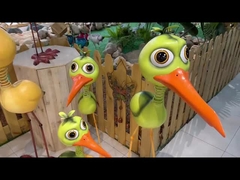 Le jardin en métal de fer d'ODM ornemente le grand oiseau vert en métal fait main